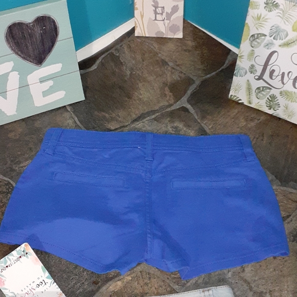 Bundle - Picture 7 of 7